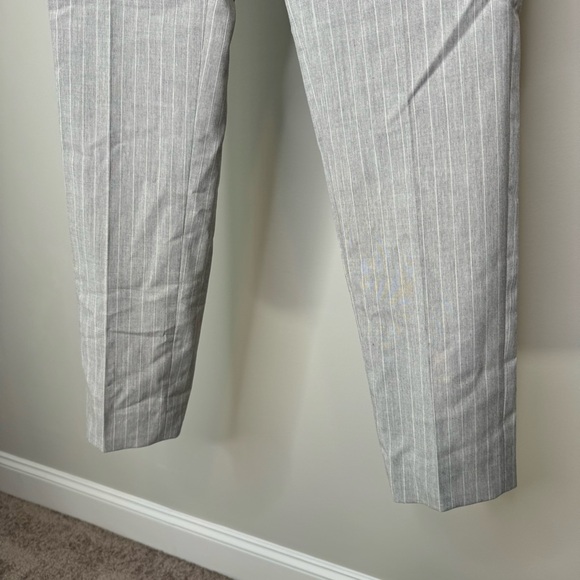 Viggo polyester slim fit suit trousers in light grey with pinstripe Men 30x32 - Picture 7 of 8
